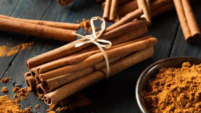 health-benefits-cinnamon-1296x728